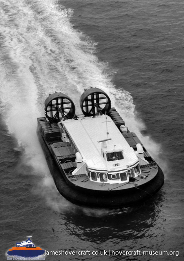 AP1-88 hovercraft on the Solent -  (credit: The <a href='http://www.hovercraft-museum.org/' target='_blank'>Hovercraft Museum Trust</a>).